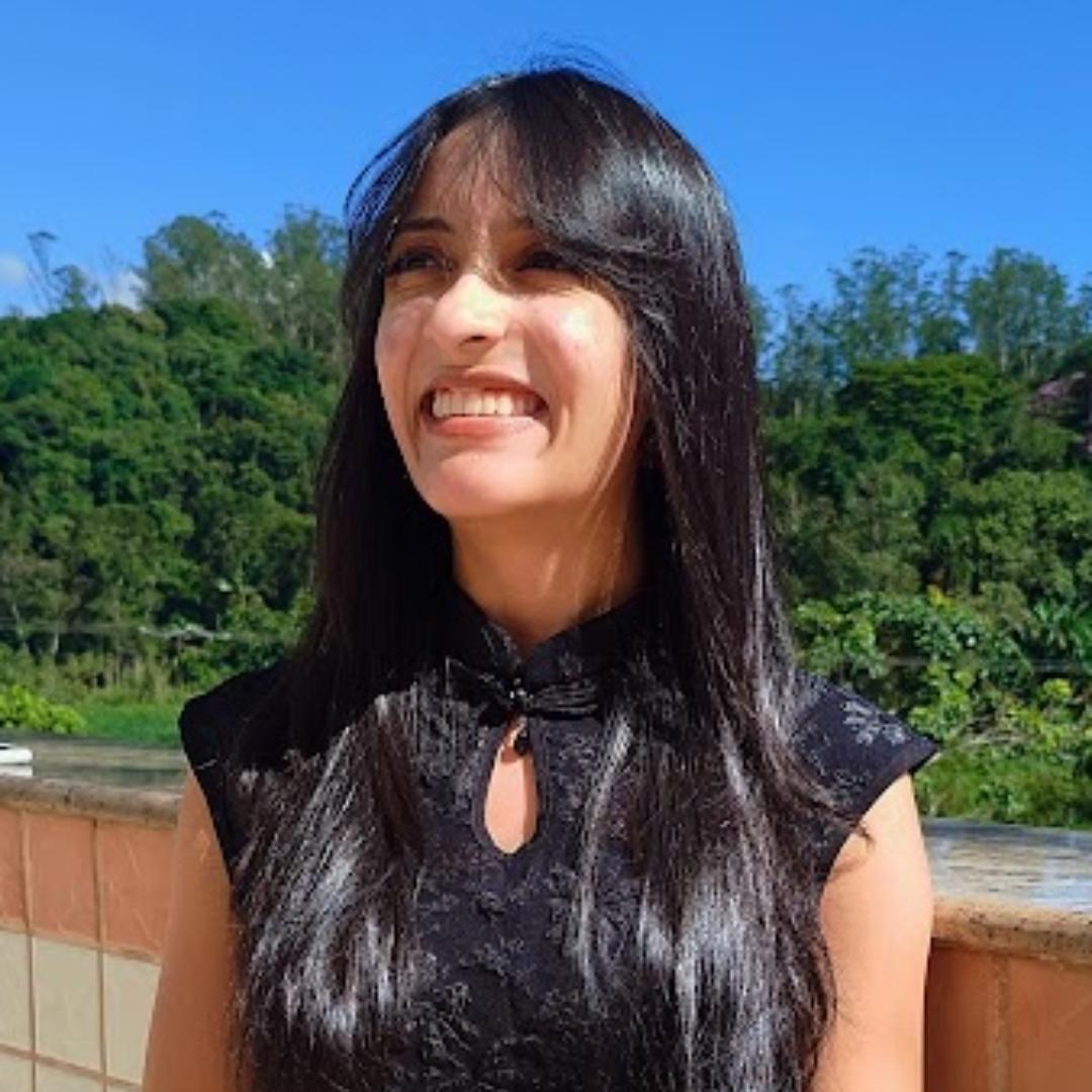 Alanis Urquisa Dias Moreira