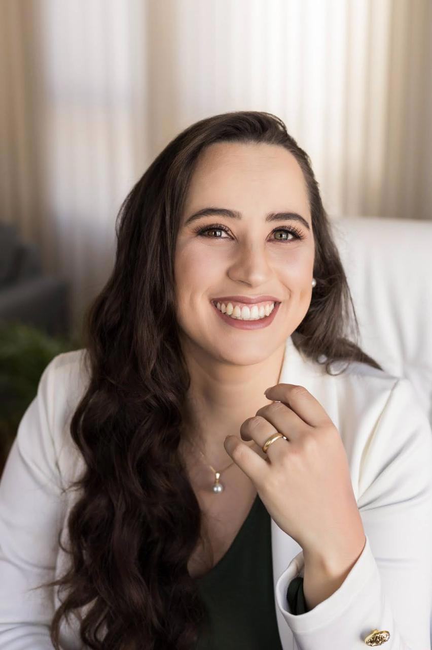 Carla Valéria de Paulo da Luz Mendes